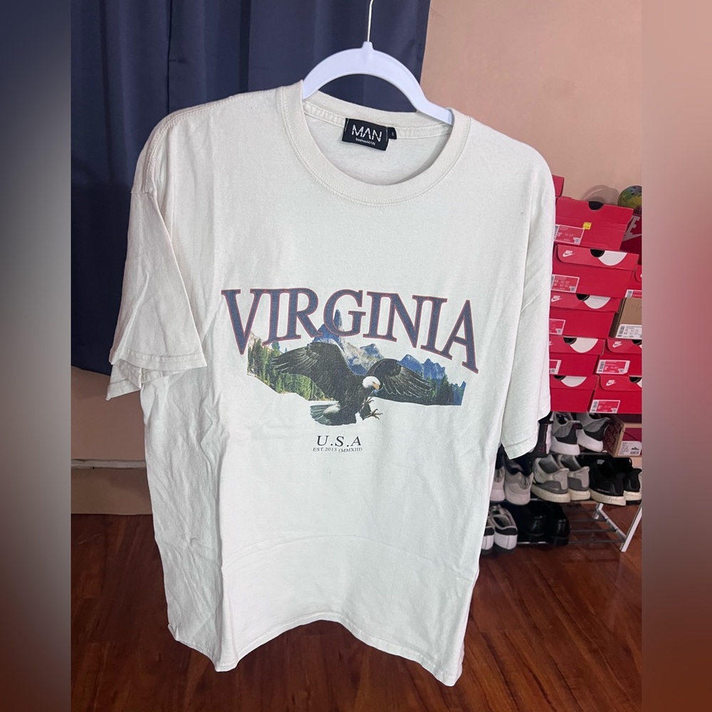 Virginia tee size medium over sized fit